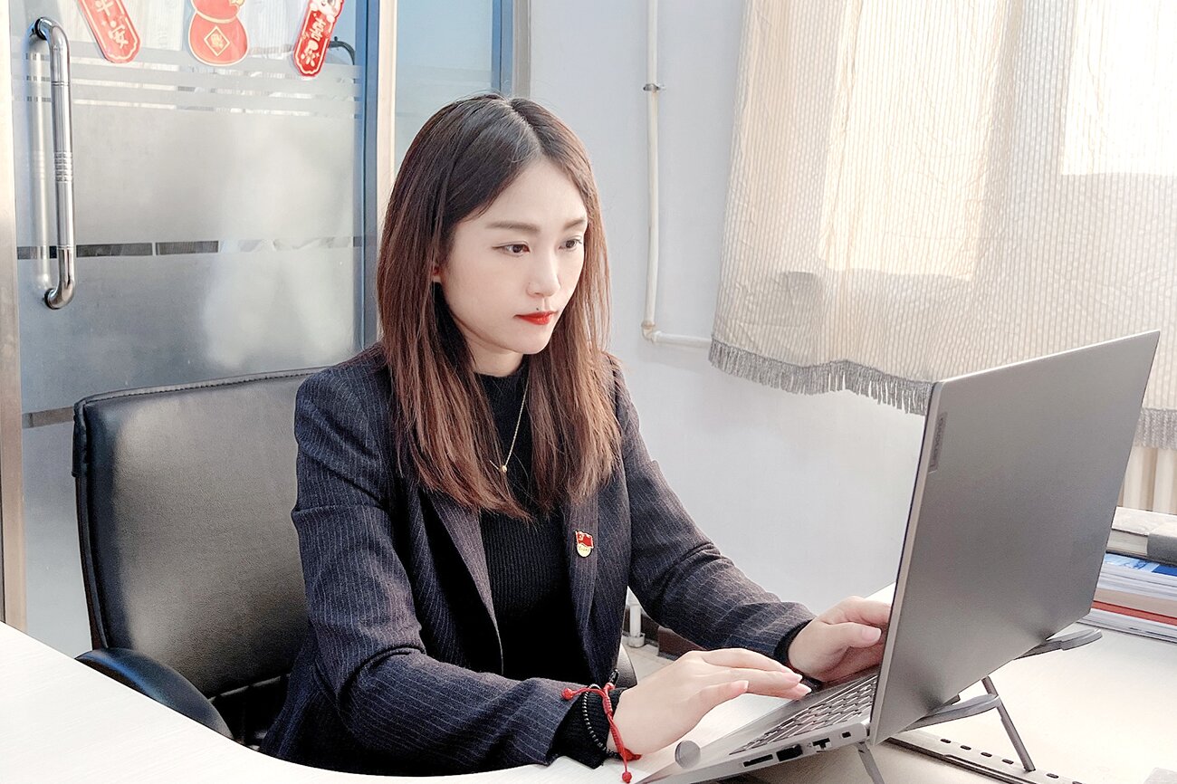 爱游戏体育集团国资战队&ldquo;英雄谱&rdquo;事迹专栏&mdash;&mdash;中药公司医学与市场部医学经理王丽宇